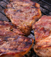 Gourmets de l'Ouest - Grillades 6 personnes porc plein fermier + pommes de terre de Saint-Malo