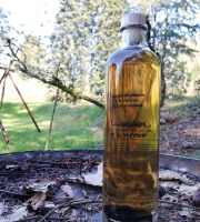 Vinaigres de la Carrière - Eau de Vie de Pomme à la Marjolaine et à la Verveine - 50 cl