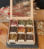 Les Viandes du Forez - Coffret de Noël bois vitré assortiment de 9 plantes sauvages séchées  bio