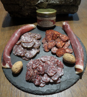 La Ferme du Pouzet - Panier Apéro : assortiment de charcuterie bio 4 personnes