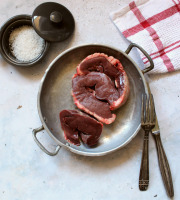 La Ferme du Poublanc - Famille LAFFARGUE - Cœur de Veau 1kg Salers Bio