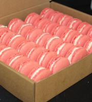 Les Macarondises - 35 Macarons Fraise Tagada