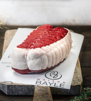 Maison BAYLE   -                                                                                                                                       Champions du Monde de boucherie 2016 - Rosbif bardé bœuf Fin Gras du Mézenc AOP - 1kg