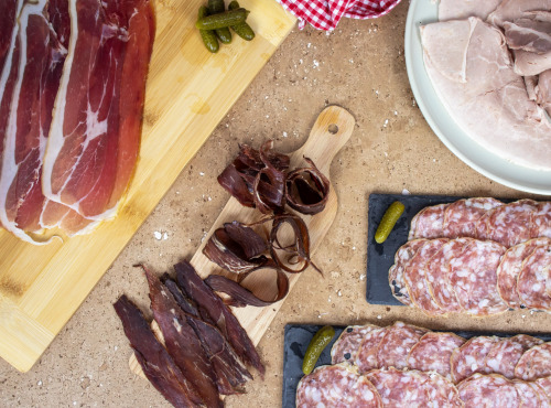 Nature et Régions - Planche de charcuterie Raclette