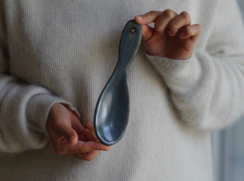 Atelier Eva Dejeanty - Cuillère en Céramique (grès) modèle Cellule