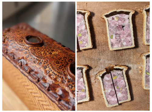 Emeline Aubry - In Pâté Croûte We Crust - Pâté en croûte Porc blanc de Bayeux élevé au pré, volaille - 15 portions