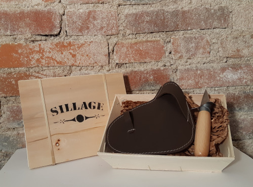 Sillage Maroquinerie - Coffret Gant Huîtrier Noisette (gant + Couteau À Huîtres) - Pour Gaucher