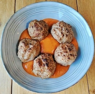 Les Viandes du Forez - 5 boulettes de boeuf et leur sauce tomate