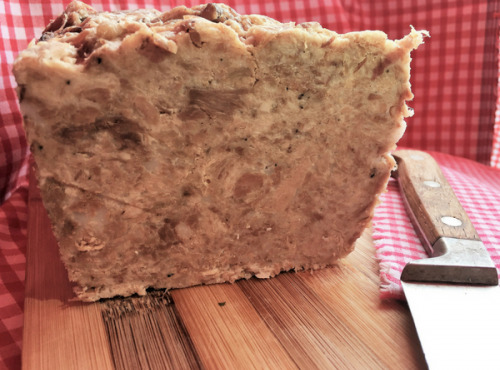 La Ferme de Cintrat - Terrine de rillettes tranchée