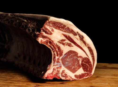 Le Goût du Boeuf - Côte de Porc AOP Noir de Bigorre dans le filet 375g