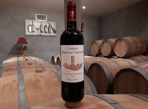 Vignobles Brunot - AOP Lussac Saint-Emilion Rouge - Château Tour de Grenet 2016 - 75cl