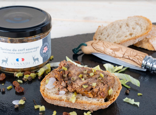 Venandi Sauvage par Nature - Terrine de cerf sauvage 100% français aux raisins secs et poivre vert