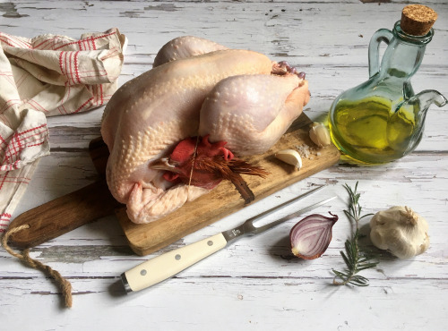 Les poulets de la Marquise - Petit poulet fermier BIO 1,5 kg à 1,8 kg