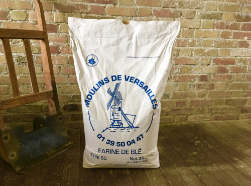 Moulins de Versailles - Farine De Blé T55 Boulangère Corde Bleue - 25kg