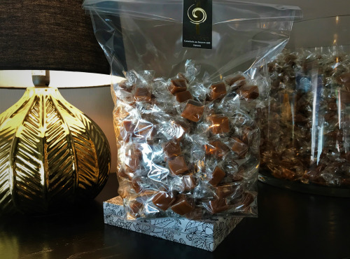 L'AMBR'1 Caramels et Gourmandises - Tendres Bouchées De Caramels Au Beurre Salé - Sac De 1kg