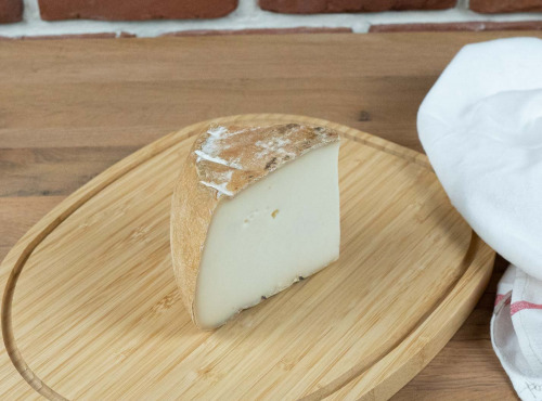 Maison Victor - Tomme de chèvre au Jurançon  - 250 g