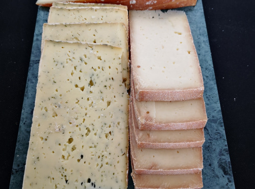 La Finarde - Raclette De Tarentaise Lait Cru À L'ail Des Ours