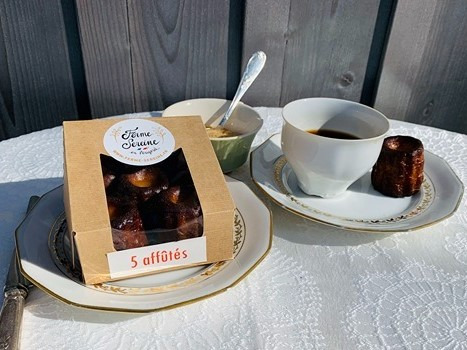 Ferme Sereine en Périgord - Canelés recette de Bordeaux -    5 Affutés