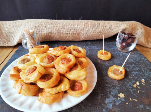 Les Viandes du Forez - Saucisse de lapin feuilletée apéro 200g