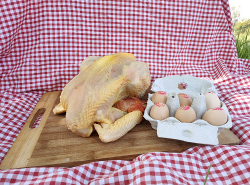 Ferme de Calès - Lot de 3 poulets de 1,7kg et de 6 oeufs